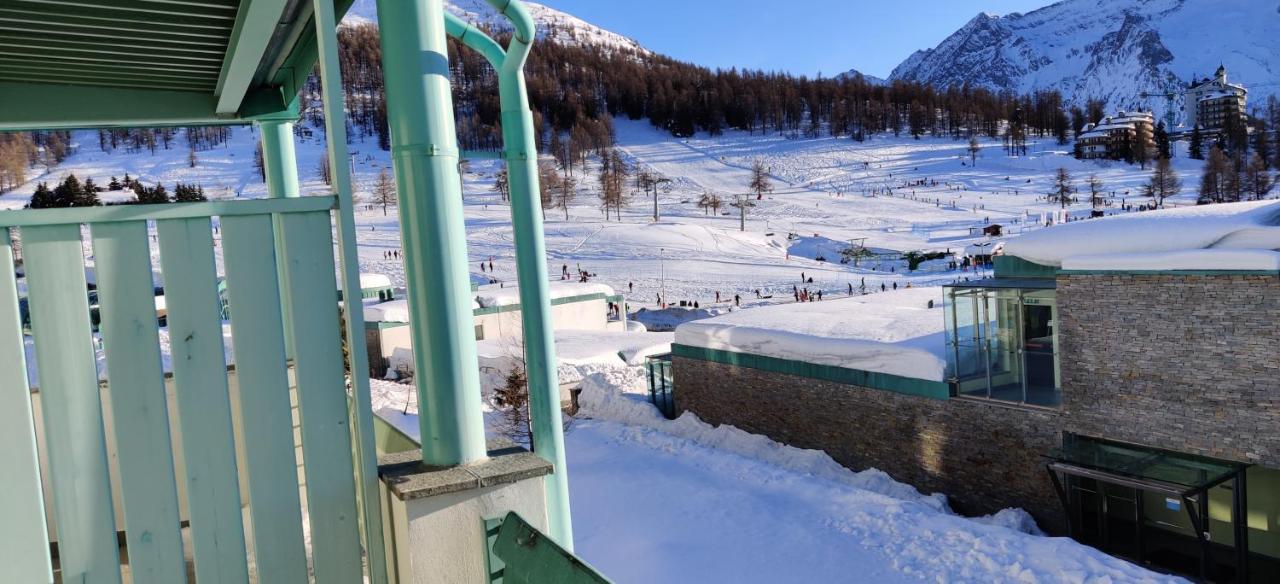 Teleo Vacanze - Villaggio Olimpico Di 塞斯特雷 外观 照片